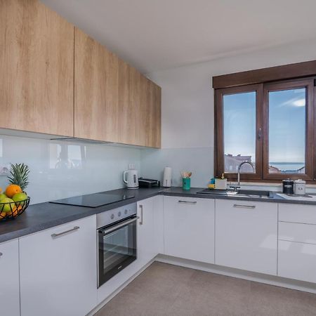 קרק Apartments Sunrise Krk מראה חיצוני תמונה