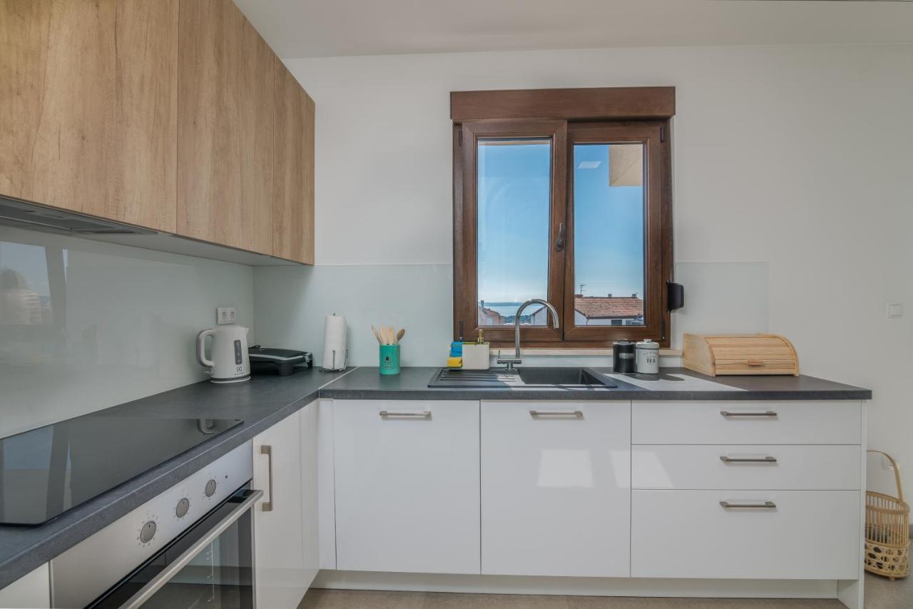 קרק Apartments Sunrise Krk מראה חיצוני תמונה